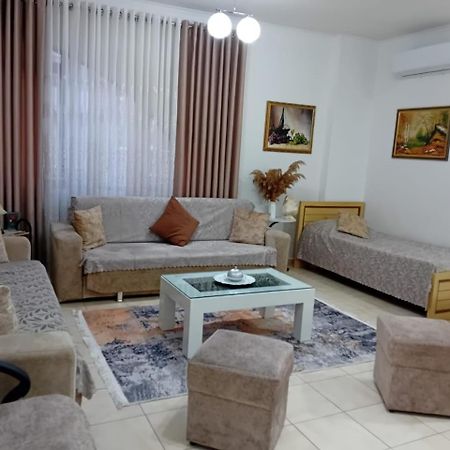 Enel Apartment City Center Sarandë Exterior foto