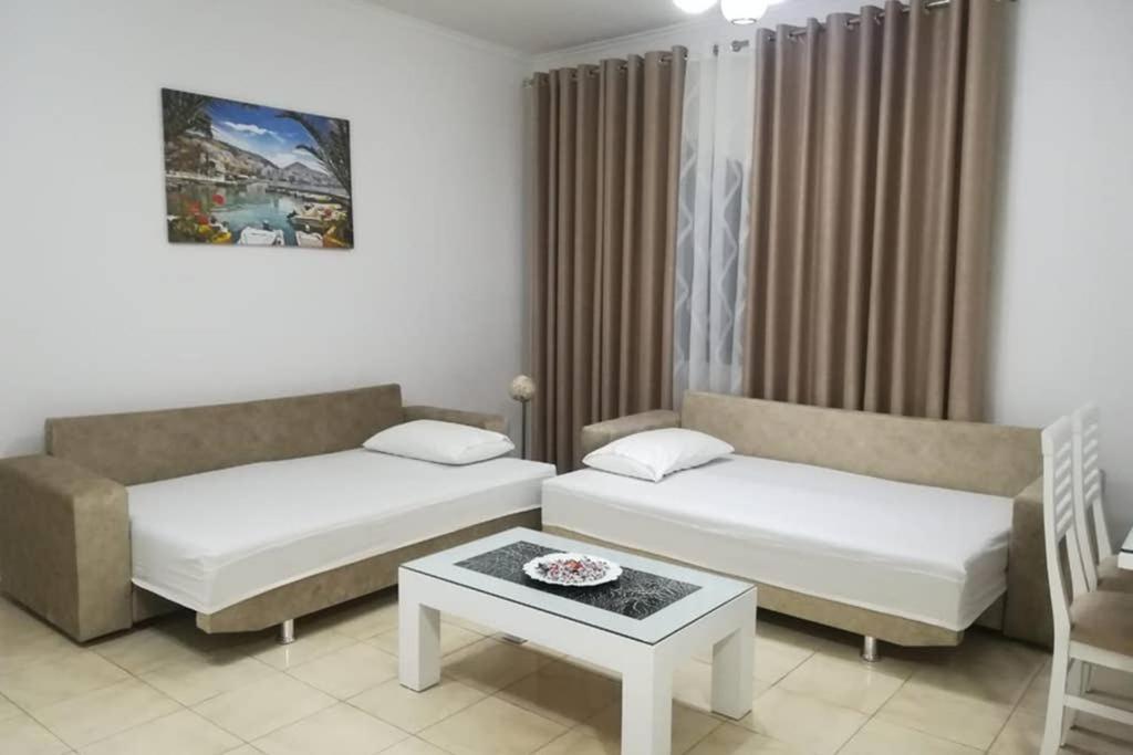 Enel Apartment City Center Sarandë Exterior foto